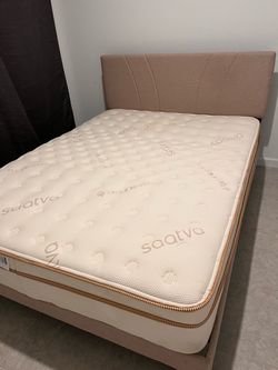 Queen bed with Saatva mattress