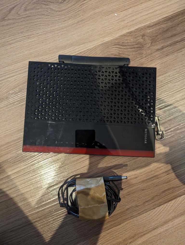 Netgear Wifi Router - Extender