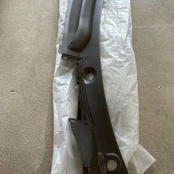 2017-2020 NISSAN ROGUE FRONT WINDSHIELD COWL GRILLE VENT COVER PANEL 