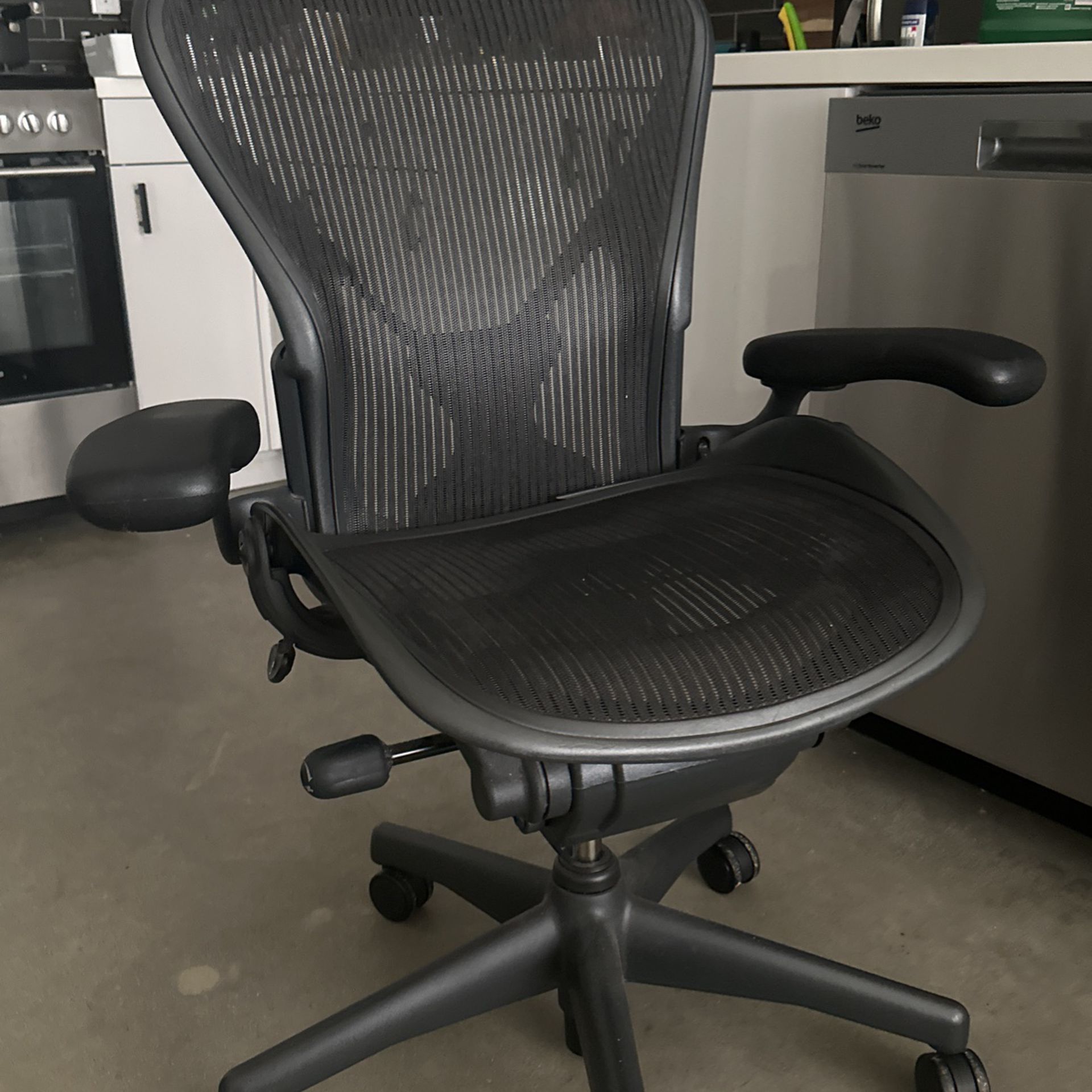 Herman Miller Aeron Chair