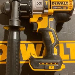 NEW DEWALT XR 3 SPEED HAMMER DRILL TOOL ONLY