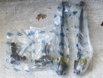 01 Mitsubishi Mirage tie rods