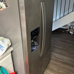 Refrigerator And Freezer 