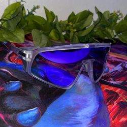 Oakley Mens Sunglasses 