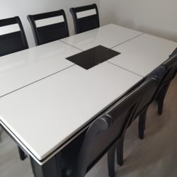 Dinning Table 