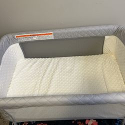 Bassinet/crib