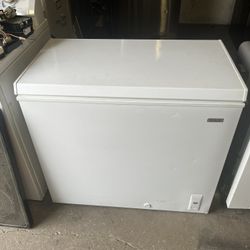Idylls Chest Freezer 