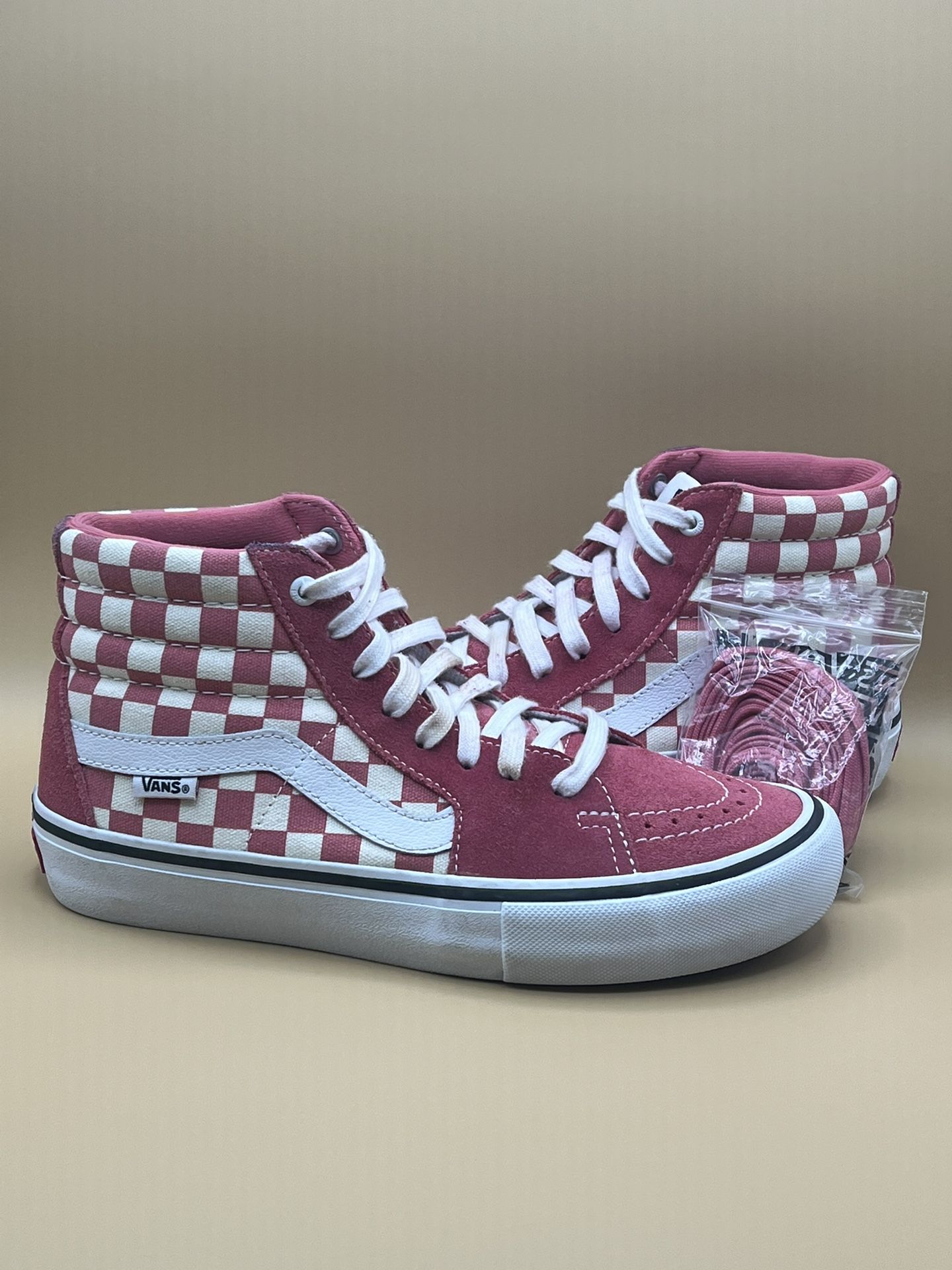 Vans Sk8-Hi Pink Checkerboard High Tops - Kids Youth Size 7 Women’s Size 8.5