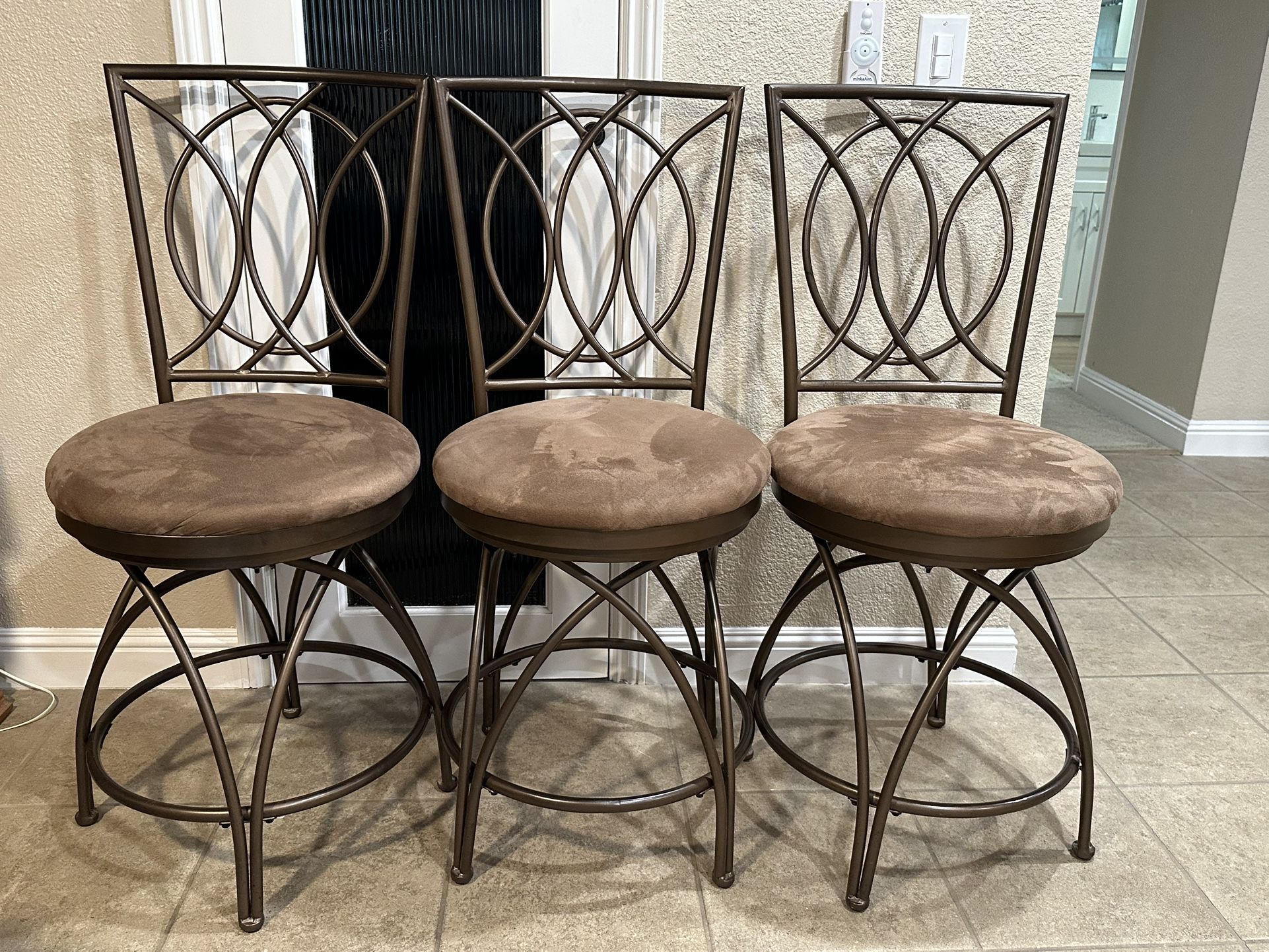 Counter Height Swivel Bar Stools