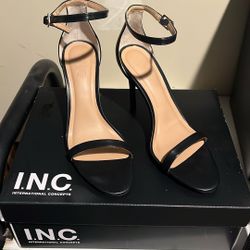 Lady’s Dress Shoes