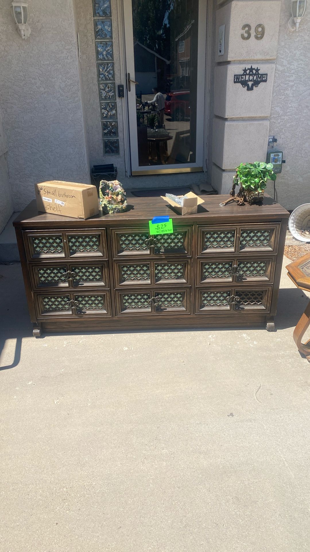 9 Drawer Dresser With Mirror
