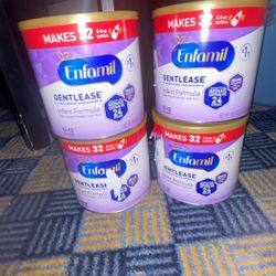 4 Medium Cans And 5 Small Cans Of Brand New Enfamil Infant Formula!