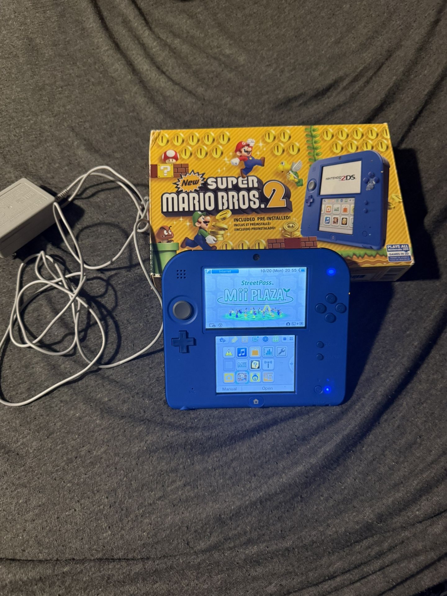 NIB Nintendo 2DS