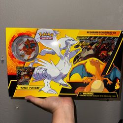 Reshiram & charizard gx figure collection box pokemon cards