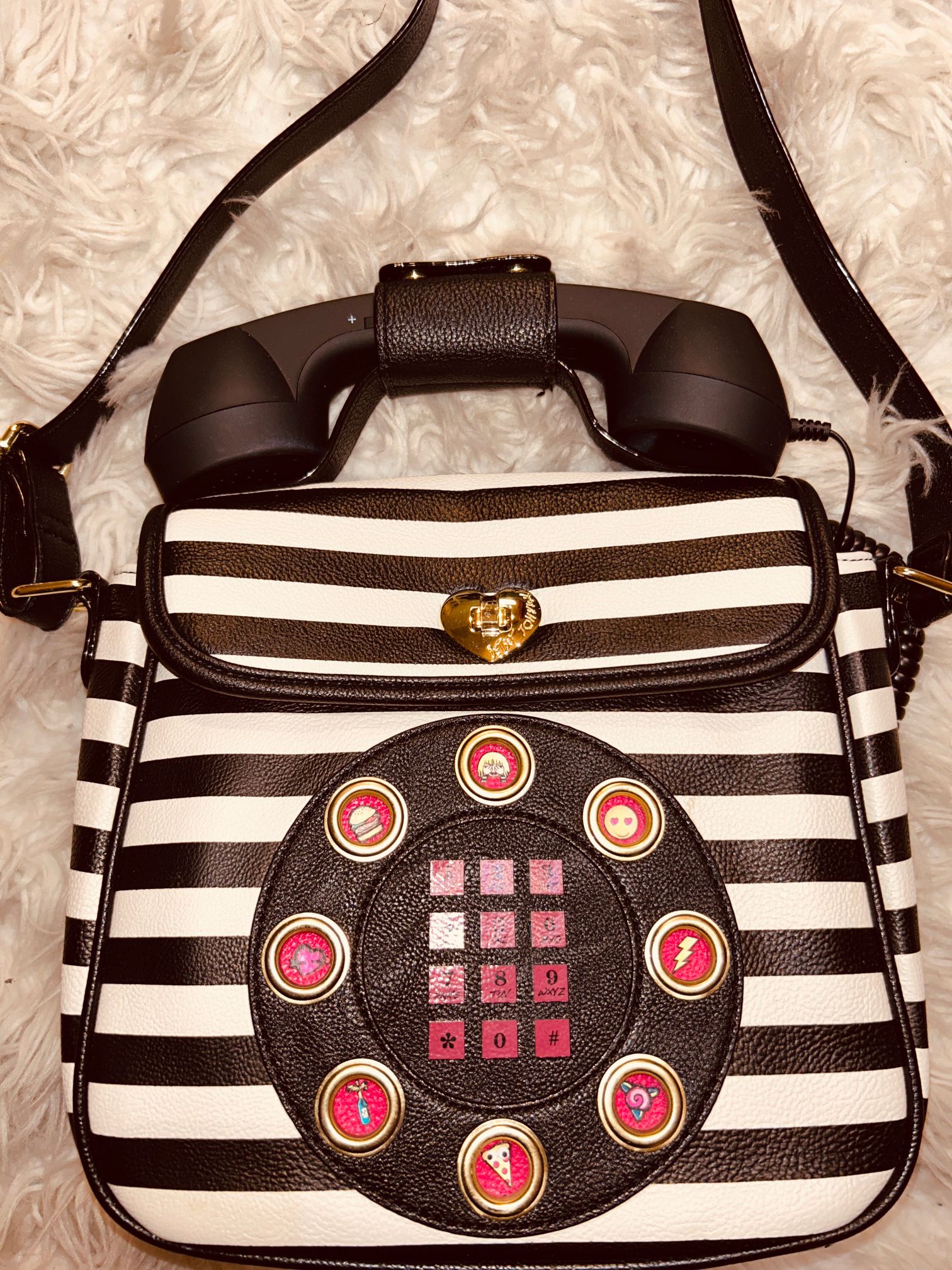 Betsey Johnson Hotline telephone Crossbody Bag 