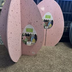 New Pink Interlocking  Eggs 