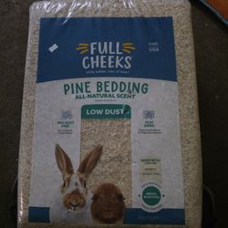 Pine Bedding 141L