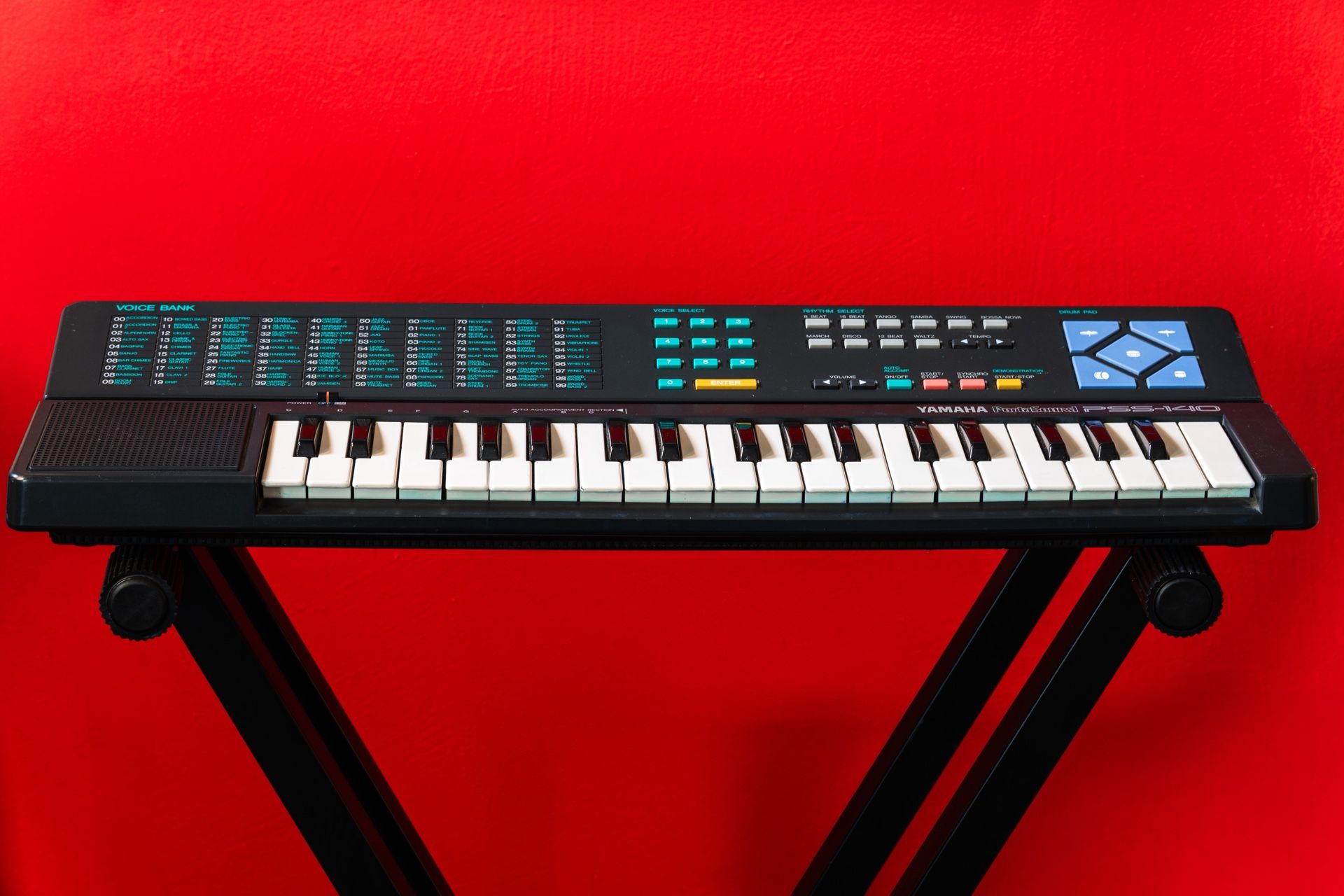 Yamaha PortaSound PSS-140 Vintage 1988 Electronic Keyboard