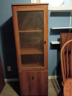 Set of brown cabinets