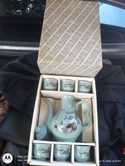 Vintage Japanese Teapot & Tea cup Set