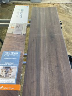 Vinyl Flooring (Oakland Avenue)