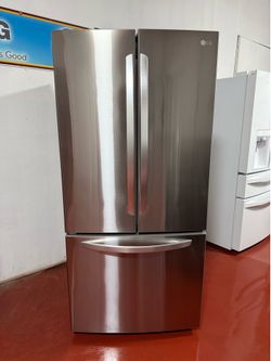 LG 33 refrigerator in perfect working condition. Dimensions: 32.8 (W) x 35.4 (D) x 69.8 (H). Home delivery and installation available with a 3-month w