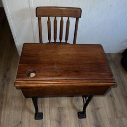 1903 vintage school desk