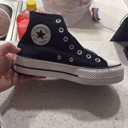 Women Converse 7.5