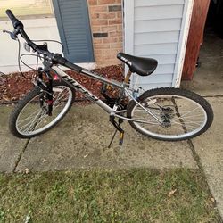 Huffy Rock Creek Mountain Bike