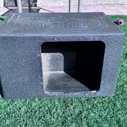 Q BOMB Subwoofer Box