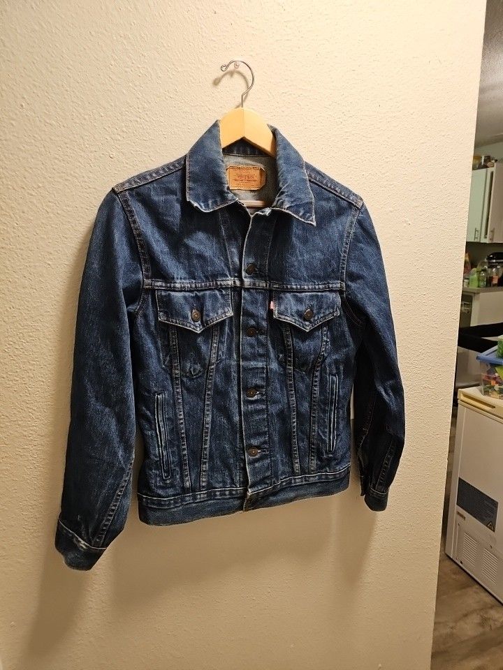 Levi's Jean Jacket 