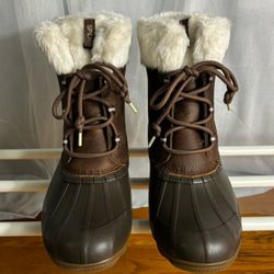 Sperry Women's Syren Alpine Ankle Boot
Size 9