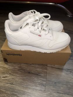 Reebok Sneakers 