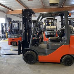 2019 Toyota 8FGCU32 Forklift 