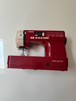 Janome Travel Mate 30 (TM30) Computerized Portable Sewing Machine