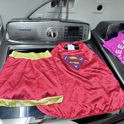 Girls Superhero size 4 to 6 years old