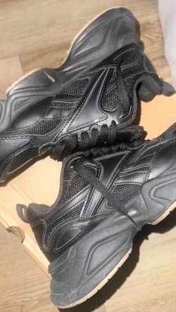 REEBOK Size 8 Mens Used No flaws