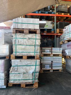 PALLET OF PORCELAIN TILE FOR SALE