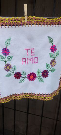 Hermosa servilleta nueva