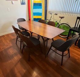 Handy Living Georgetown 5-piece Grey and Dark Walnut Mid Century Modern Dining Set