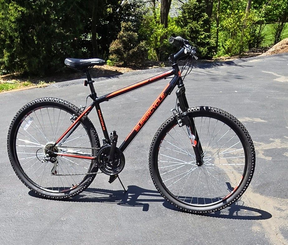 Supercycle Phantom Hardtail Mountain Bike, 29-in, Black/Red - Medium 18" Frame - Rider 5'6" to 5'10" 