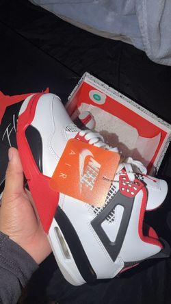 Jordan 4 Fire Red Size 8 Mens