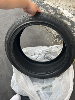 20” Used Tires Still Good But Got Vogue Tiresso Selling These
