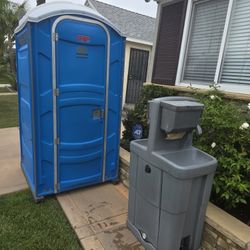 Porta Potties 