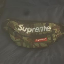 Supreme Fanny Pack Used