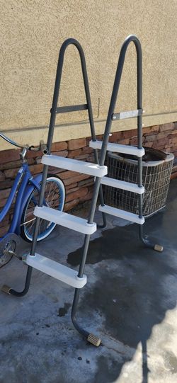 Above Ground Pool Ladder