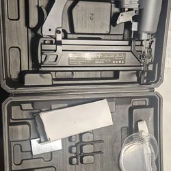 New 2 in 1 Nail Gun Staple Gun Fires 