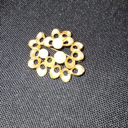 Antique 18k Gold Brooch With 3 Real Pearl 