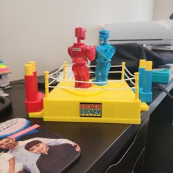 Rock Em Sock Em Game