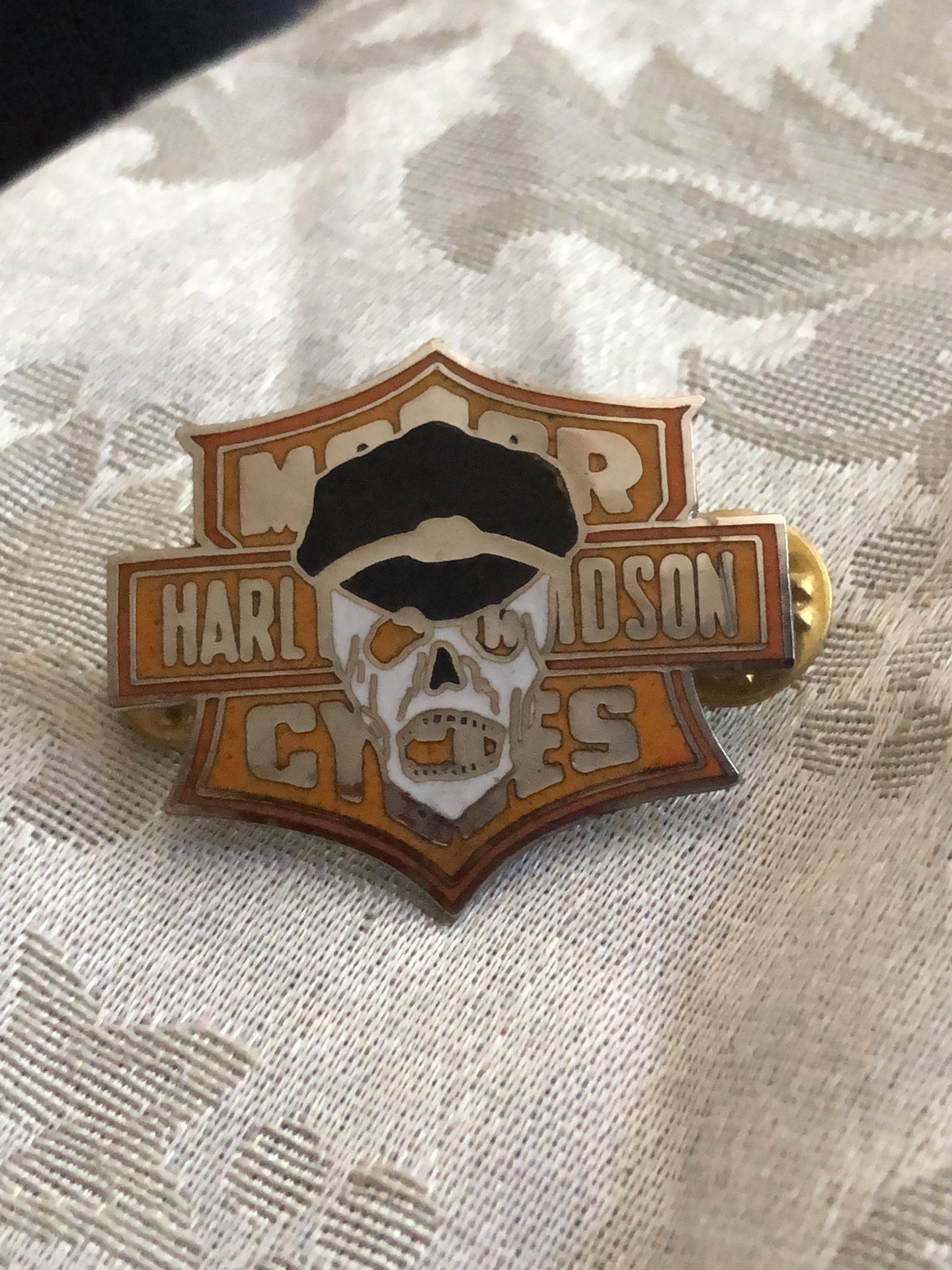 Vintage Harley Davidson pin Like New